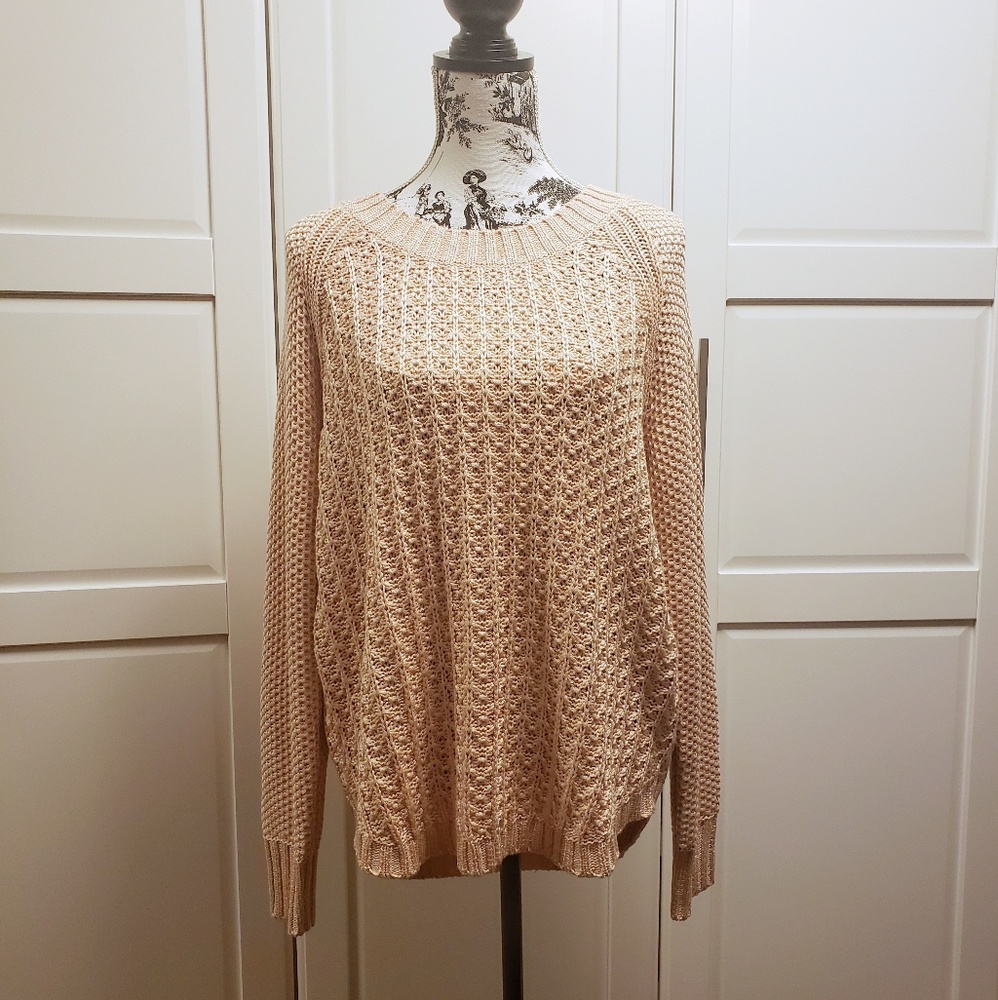 {Calvin Klein} Soft Pink Sweater